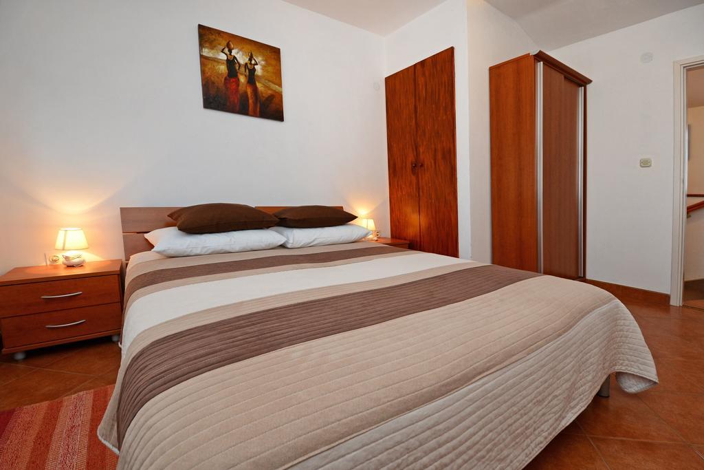 Apartment Lili Porec Exterior photo